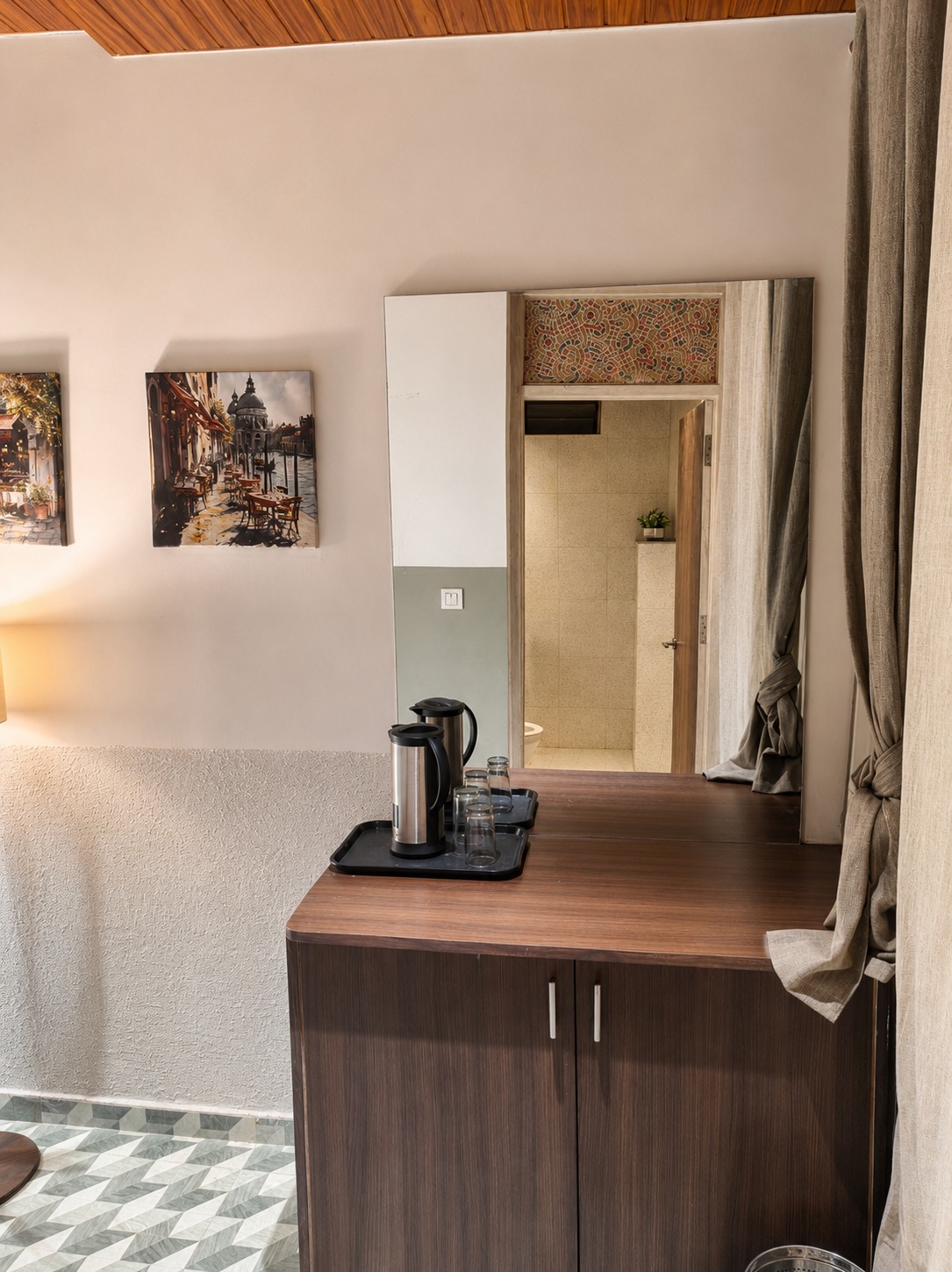 04 Modern Room Dressing